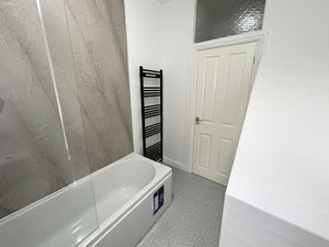 Photo 16- click for photo gallery